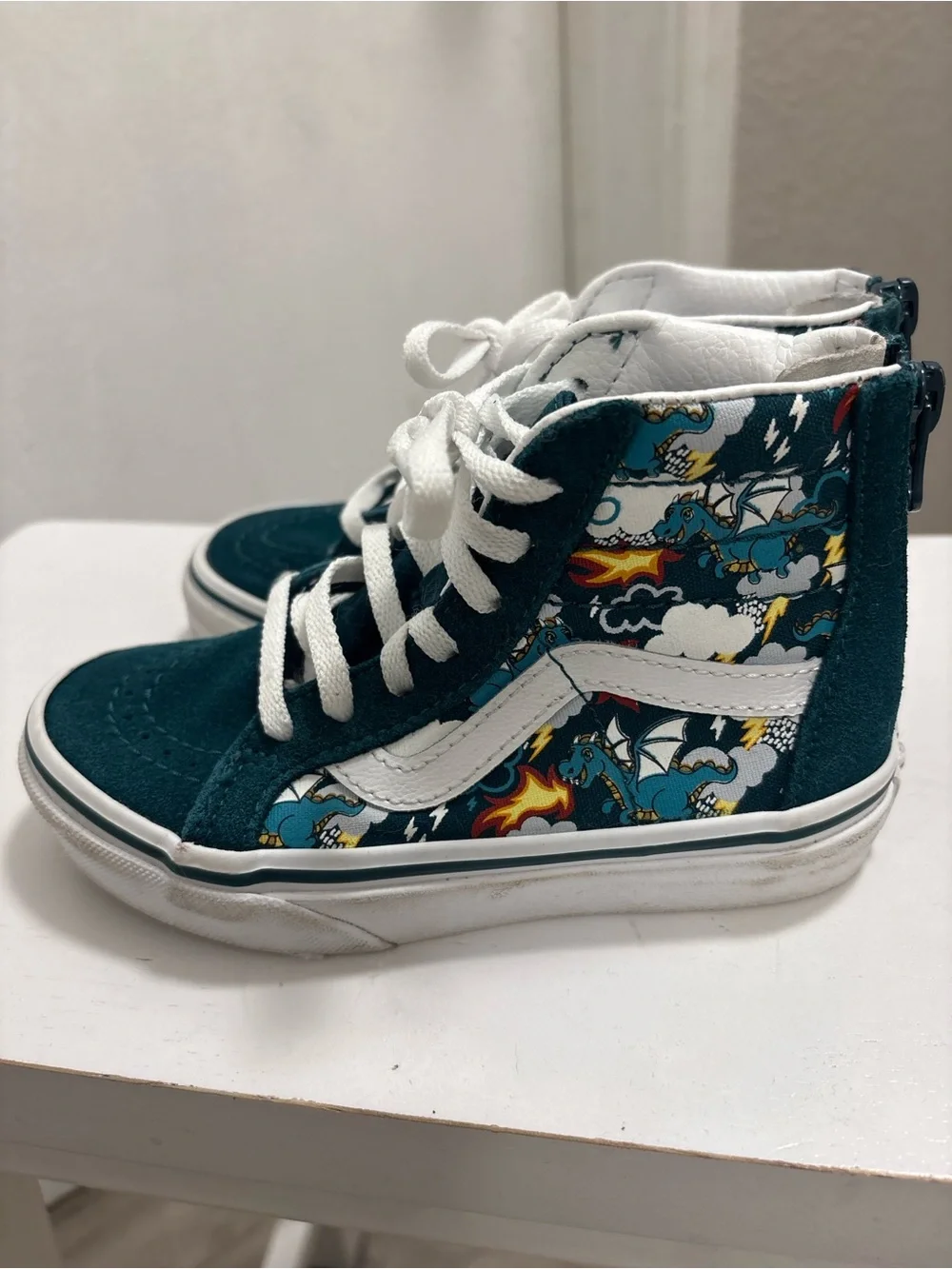 Vans Kids High-Top Sneakers in Teal with Dragon Graphic